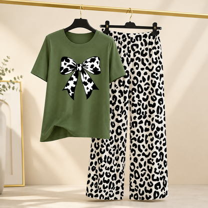 Bow night wear
