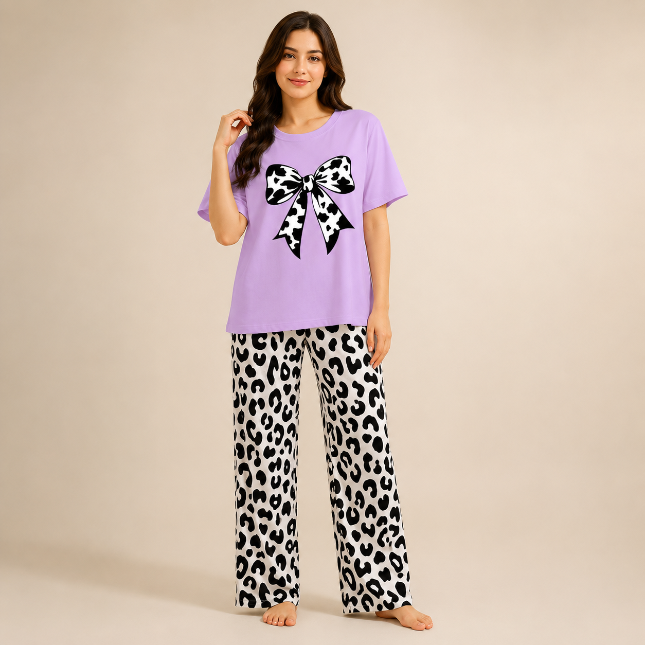 Bow night wear