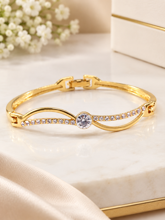 Beautiful Golden Polish Hand Cuff