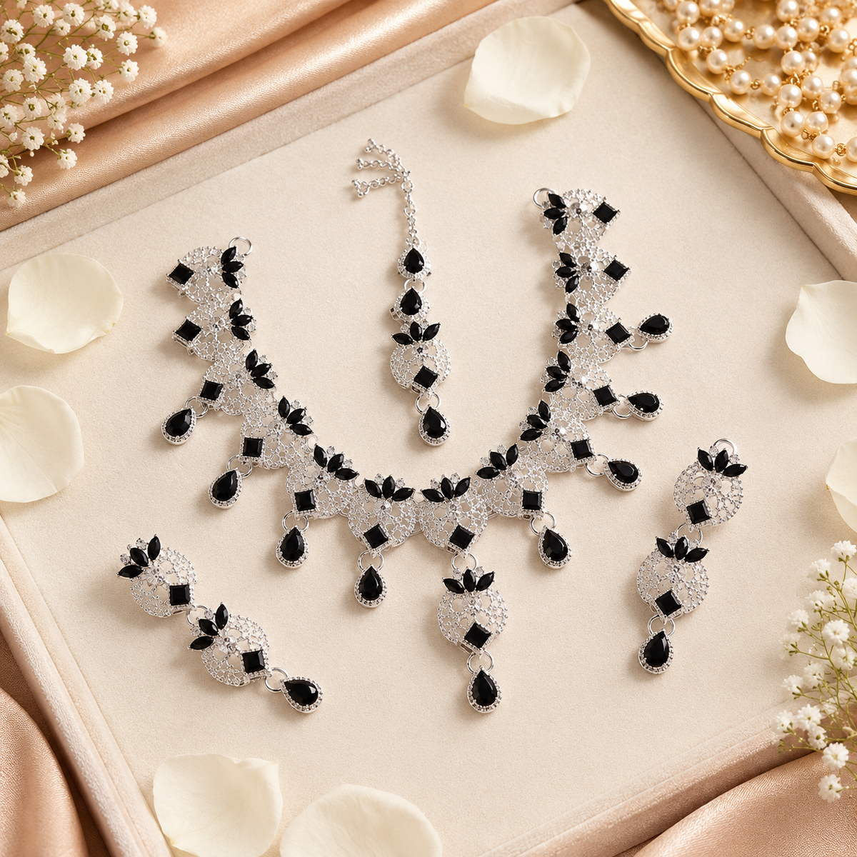 New Stylish Full Zircon Necklace Set