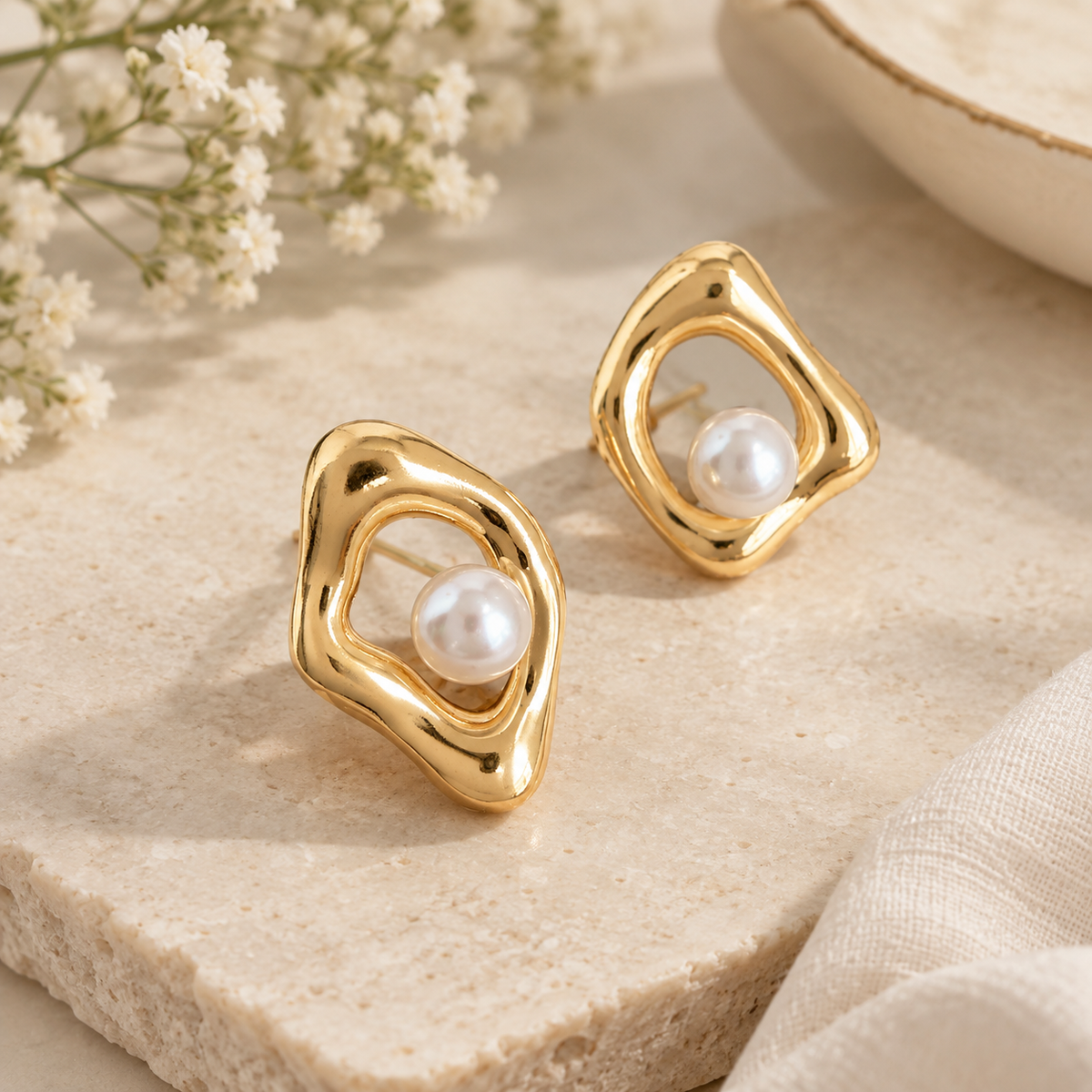 Beautiful Polish Earrings – Pair